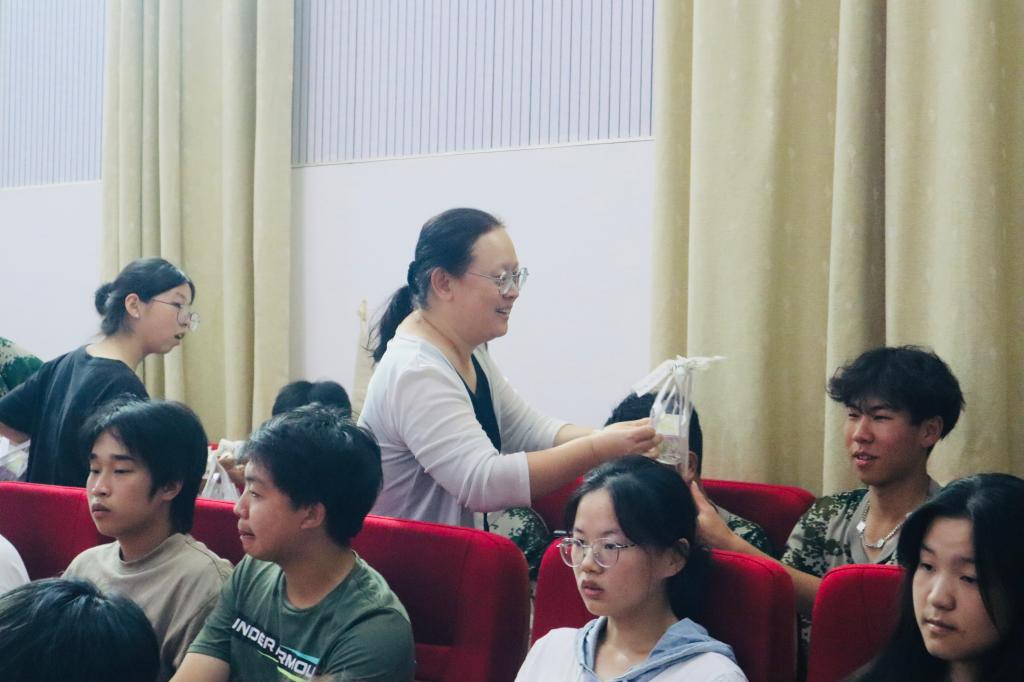 0331AE36F7F5C53F766F989A5A63B8AC 0331AE36F7F5C53F766F989A5A63B8AC